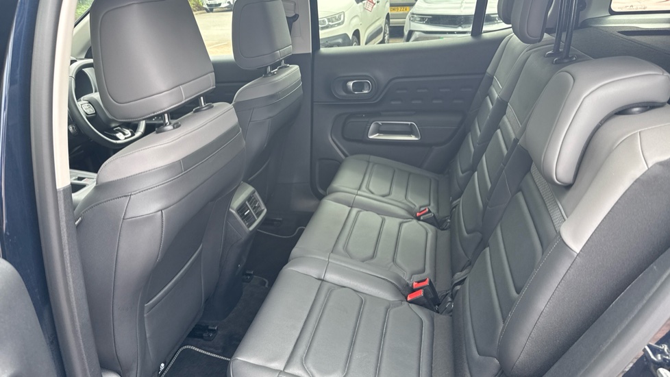 Citroen C5 Aircross 1.5 BlueHDi C-Series Edition 5dr EAT8 Diesel Hatchback - Image 16