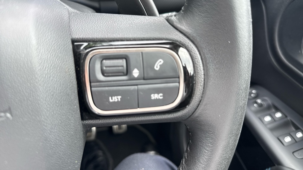 Citroen C5 Aircross 1.5 BlueHDi C-Series Edition 5dr EAT8 Diesel Hatchback - Image 25
