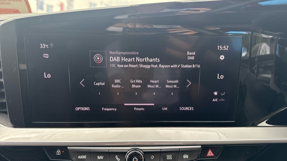 Vauxhall Mokka 100kW Ultimate 50kWh 5dr Auto Electric Hatchback - Image 34