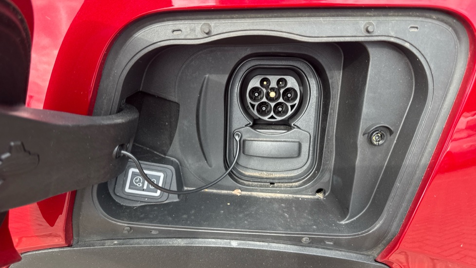 Vauxhall Mokka 100kW Ultimate 50kWh 5dr Auto Electric Hatchback - Image 42