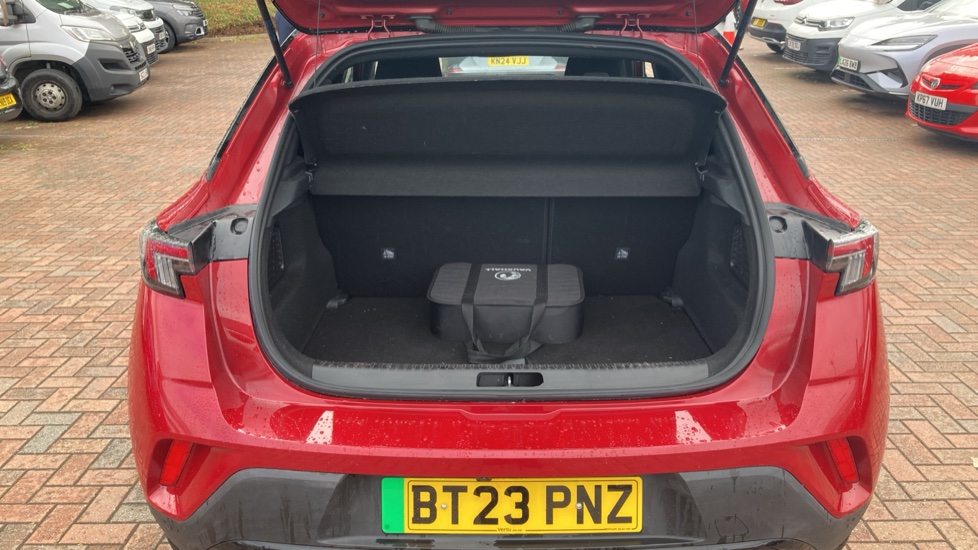 Vauxhall Mokka 100kW Ultimate 50kWh 5dr Auto Electric Hatchback - Image 4