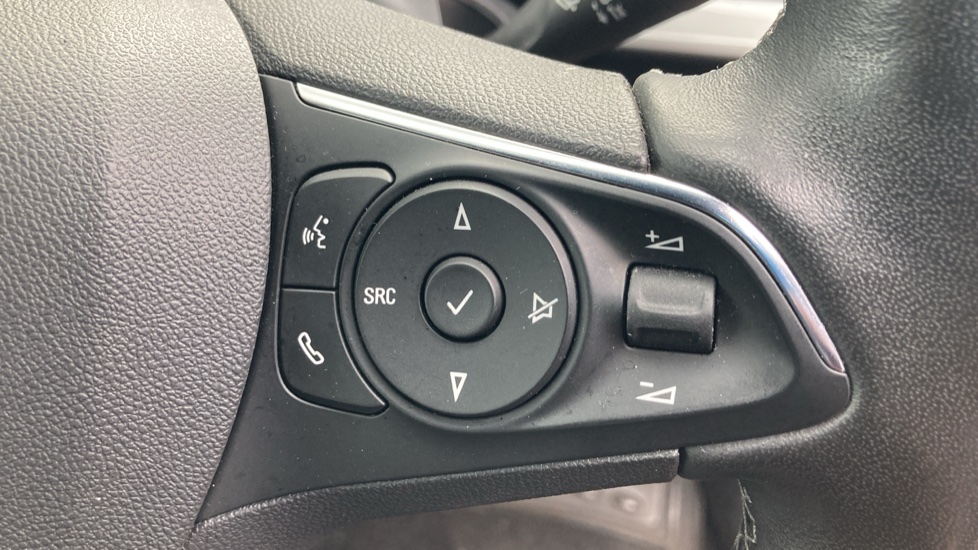 Vauxhall Mokka 100kW Ultimate 50kWh 5dr Auto Electric Hatchback - Image 23