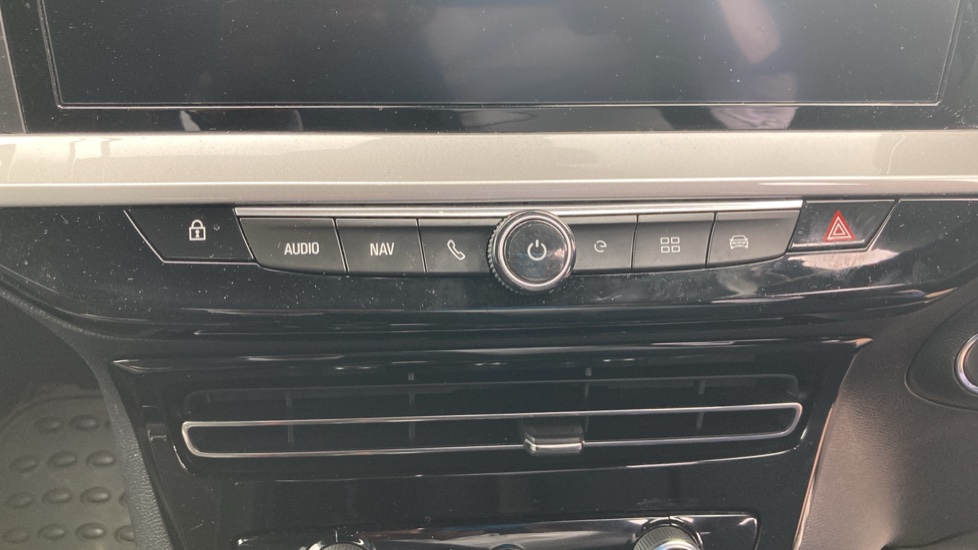 Vauxhall Mokka 100kW Ultimate 50kWh 5dr Auto Electric Hatchback - Image 27