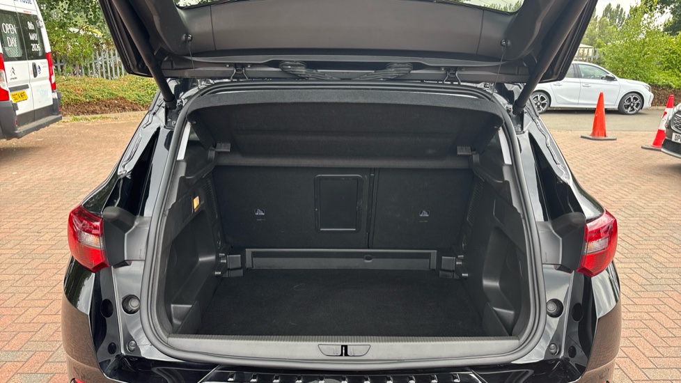 Vauxhall Grandland 1.2 Turbo Ultimate 5dr Auto Petrol Hatchback - Image 4