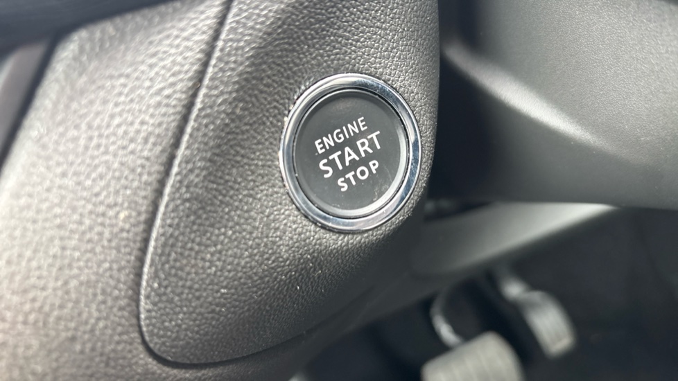 Vauxhall Grandland 1.2 Turbo Ultimate 5dr Auto Petrol Hatchback - Image 30