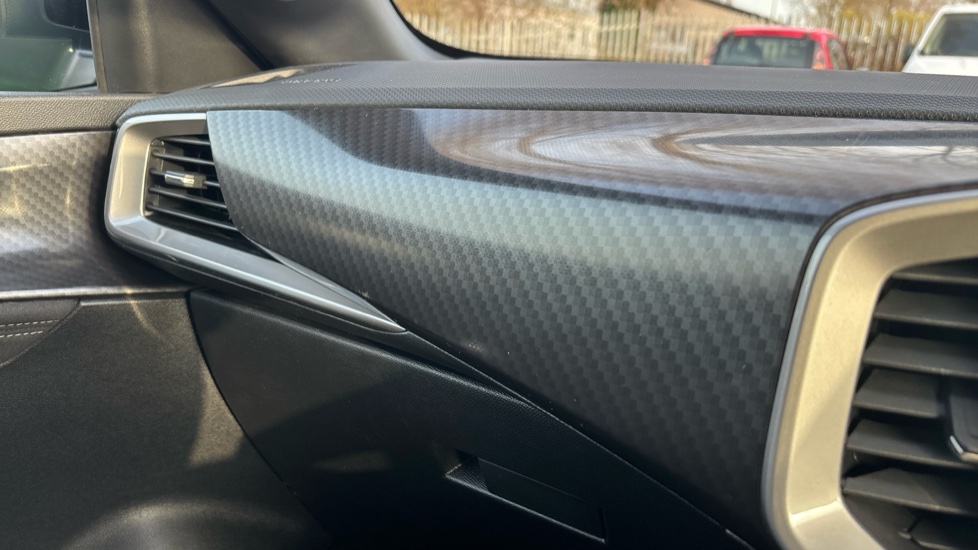 Vauxhall Mokka 100kW Ultimate 50kWh 5dr Auto Electric Hatchback - Image 19