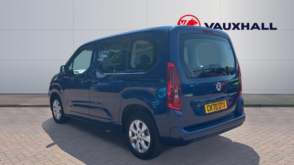 Vauxhall Combo Life 1.2 Turbo Energy 5dr Petrol Estate - Image 2