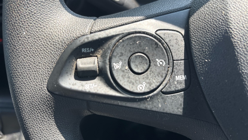 Vauxhall Combo Life 1.2 Turbo Energy 5dr Petrol Estate - Image 29
