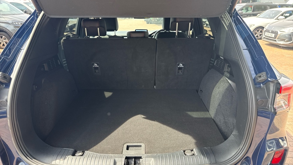 Ford Kuga 2.5 FHEV ST-Line X Edition 5dr CVT Hybrid Estate - Image 4