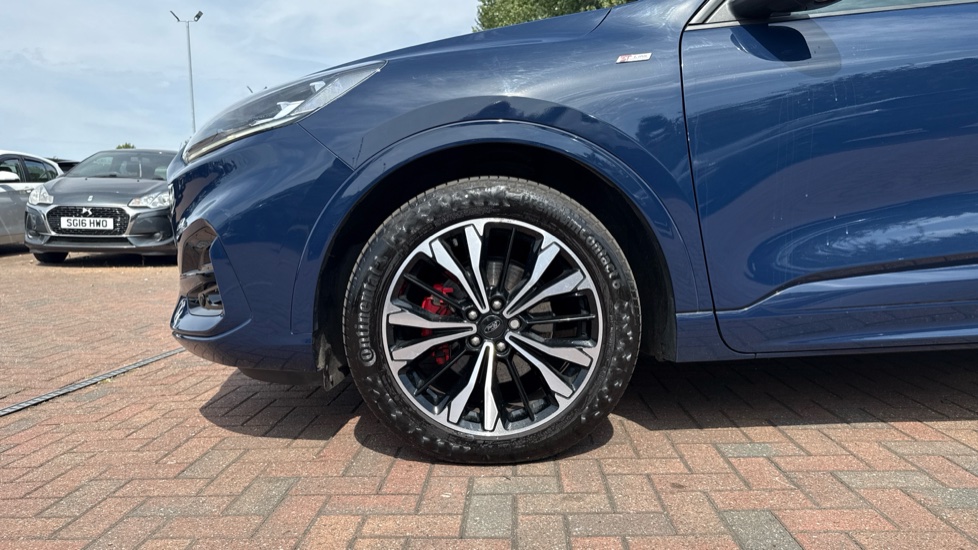 Ford Kuga 2.5 FHEV ST-Line X Edition 5dr CVT Hybrid Estate - Image 7