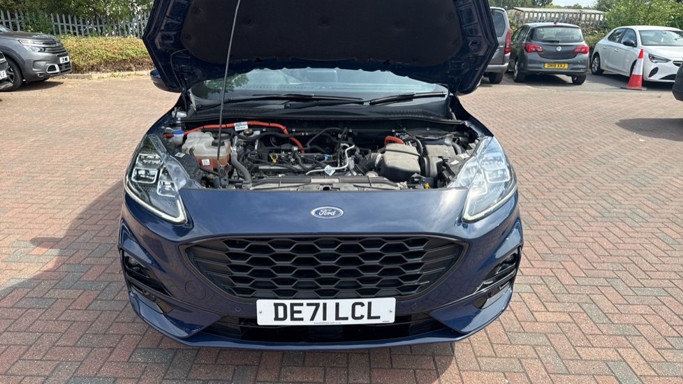 Ford Kuga 2.5 FHEV ST-Line X Edition 5dr CVT Hybrid Estate - Image 8