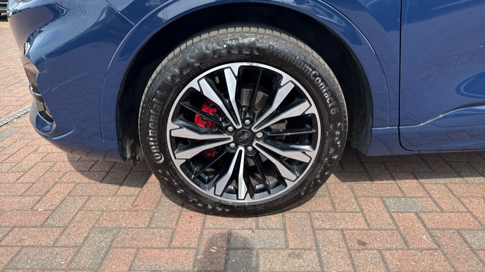 Ford Kuga 2.5 FHEV ST-Line X Edition 5dr CVT Hybrid Estate - Image 23