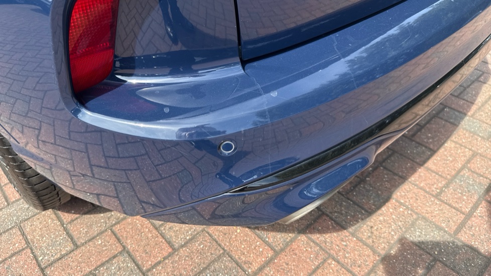 Ford Kuga 2.5 FHEV ST-Line X Edition 5dr CVT Hybrid Estate - Image 25