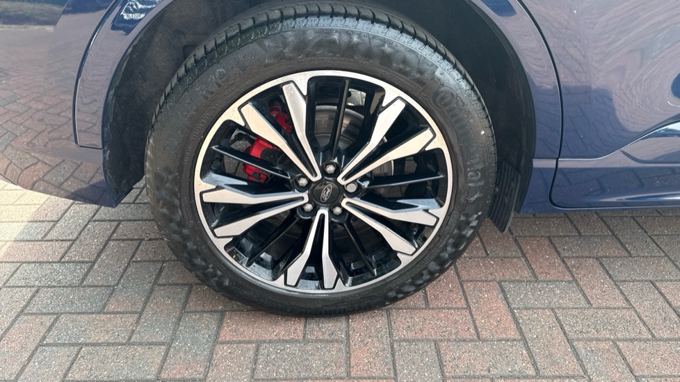 Ford Kuga 2.5 FHEV ST-Line X Edition 5dr CVT Hybrid Estate - Image 28