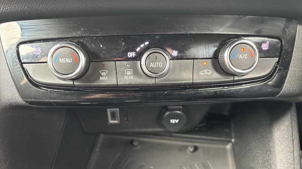 Vauxhall Corsa 100kW Ultimate 50kWh 5dr Auto Electric Hatchback - Image 29
