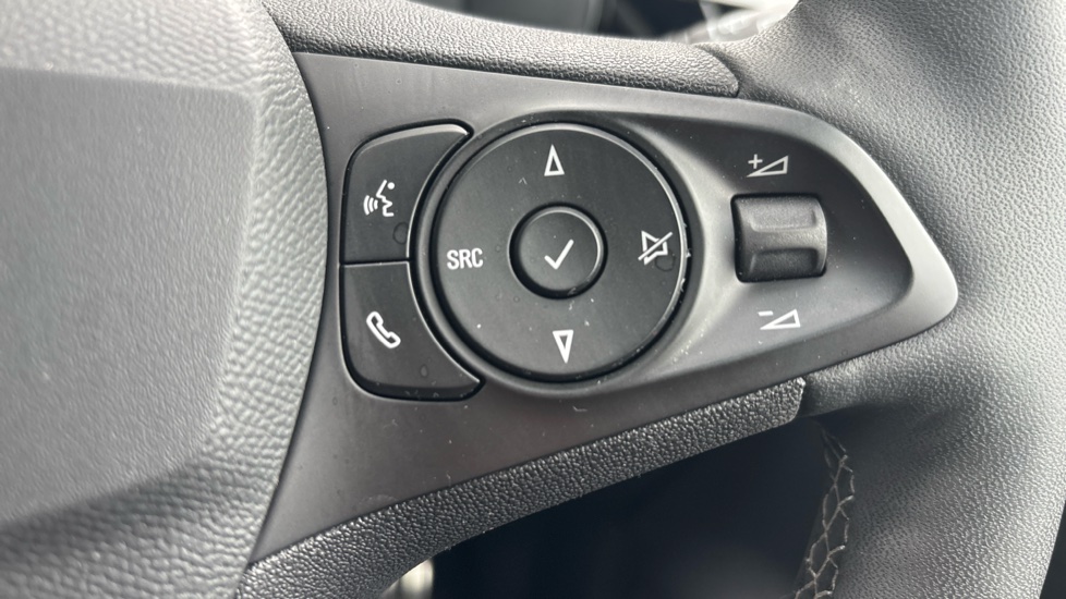 Vauxhall Corsa 100kW Ultimate 50kWh 5dr Auto Electric Hatchback - Image 38