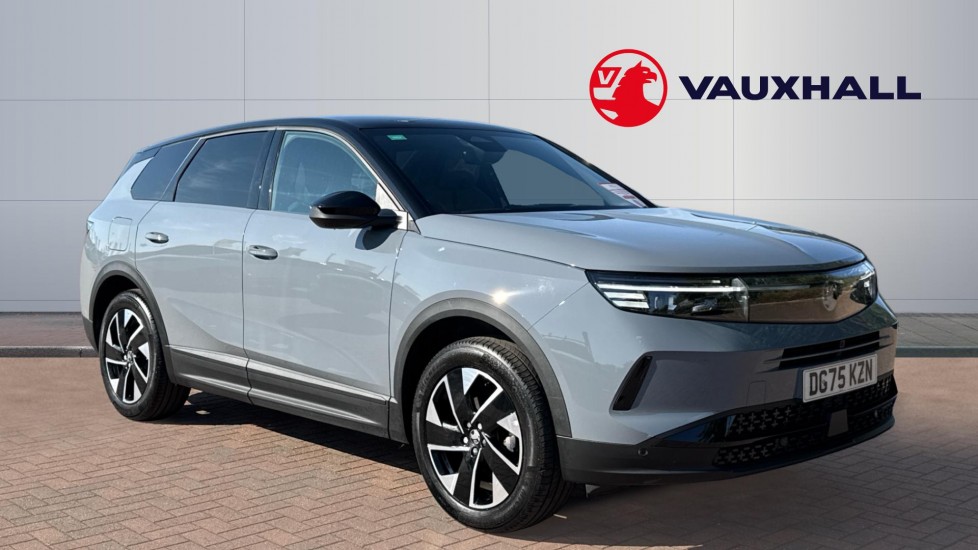 Vauxhall Grandland 1.2 Hybrid [136] Ultimate 5dr e-DCT6 [Pan Roof] Petrol Hatchback - Image 1