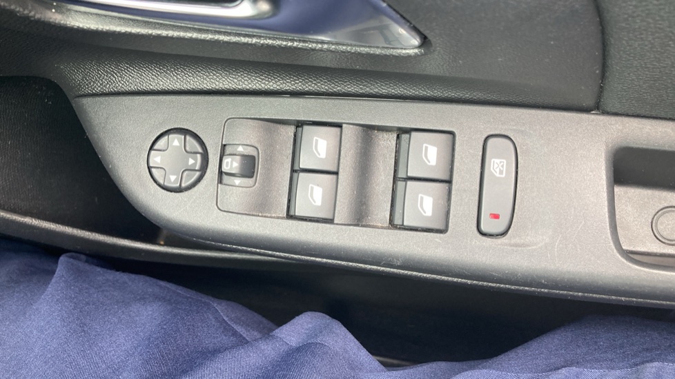 Vauxhall Corsa 1.2 GS 5dr Petrol Hatchback - Image 21