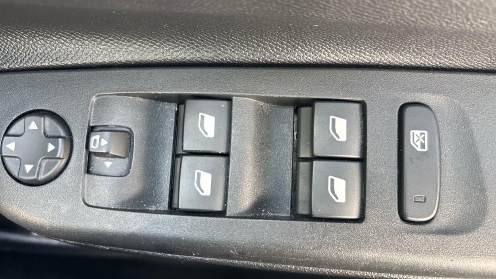Vauxhall Corsa 1.2 GS 5dr Petrol Hatchback - Image 36