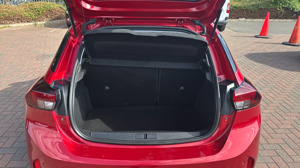 Vauxhall Corsa 1.2 Design 5dr Petrol Hatchback - Image 4