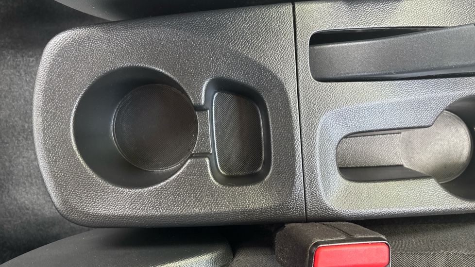 Vauxhall Corsa 1.2 Design 5dr Petrol Hatchback - Image 29