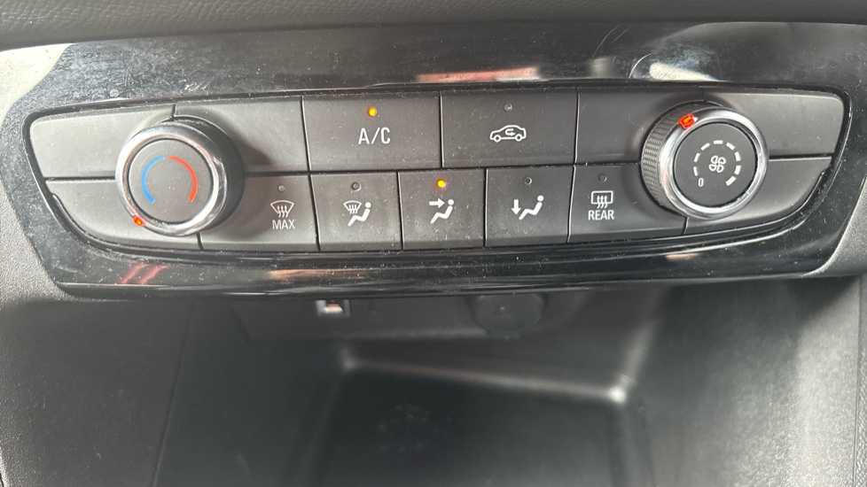 Vauxhall Corsa 1.2 Turbo SRi 5dr Petrol Hatchback - Image 27