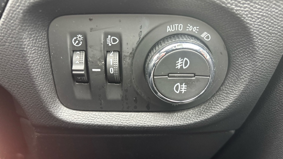 Vauxhall Corsa 1.2 Turbo SRi 5dr Petrol Hatchback - Image 34