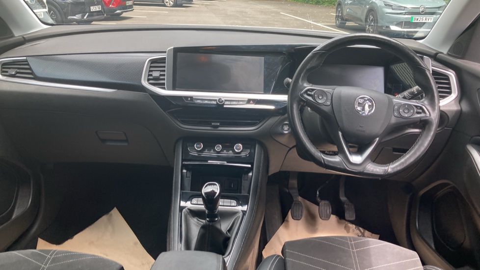 Vauxhall Grandland 1.2 Turbo Ultimate 5dr Petrol Hatchback - Image 10