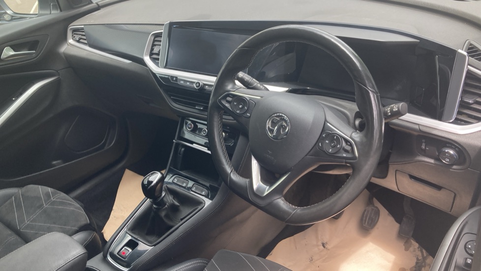 Vauxhall Grandland 1.2 Turbo Ultimate 5dr Petrol Hatchback - Image 11