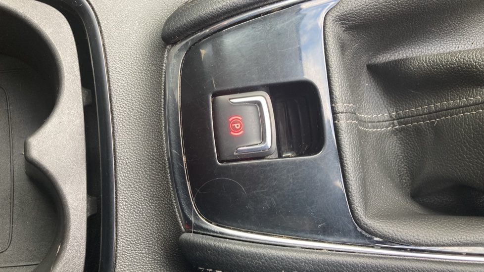 Vauxhall Grandland 1.2 Turbo Ultimate 5dr Petrol Hatchback - Image 29