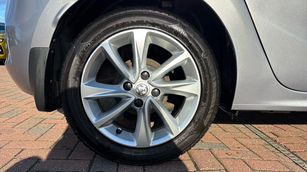 Vauxhall Corsa 1.2 SE 5dr Petrol Hatchback - Image 7