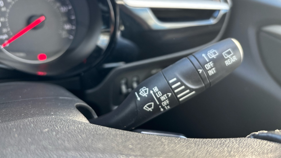 Vauxhall Corsa 1.2 SE 5dr Petrol Hatchback - Image 35