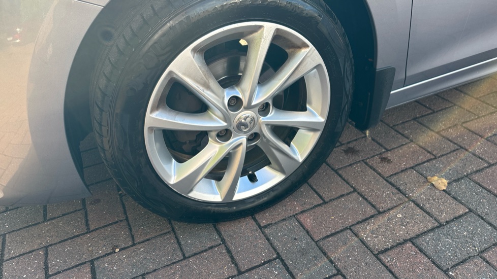 Vauxhall Corsa 1.2 SE 5dr Petrol Hatchback - Image 43