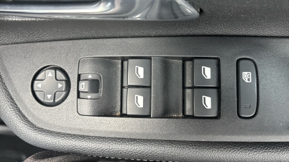 Vauxhall Mokka 1.2 Turbo 136 GS 5dr Petrol Hatchback - Image 38