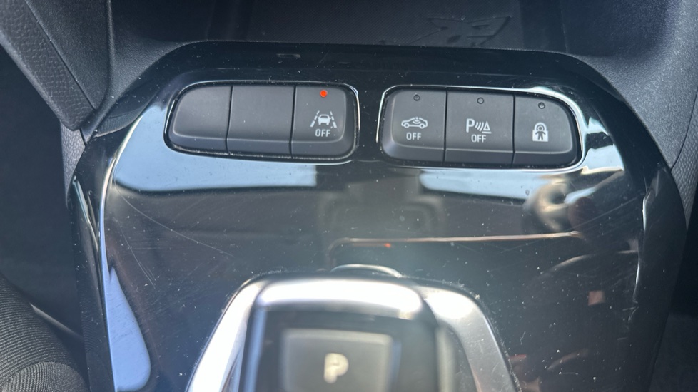 Vauxhall Corsa 100kW SE Nav Premium 50kWh 5dr Auto [11kWCh] Electric Hatchback - Image 24