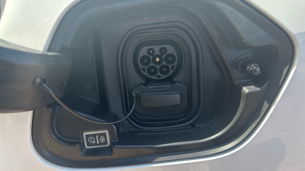 Vauxhall Corsa 100kW SE Nav Premium 50kWh 5dr Auto [11kWCh] Electric Hatchback - Image 35