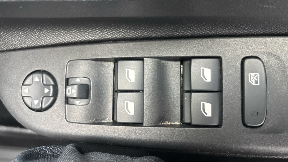 Vauxhall Corsa 1.2 Turbo GS 5dr Petrol Hatchback - Image 38