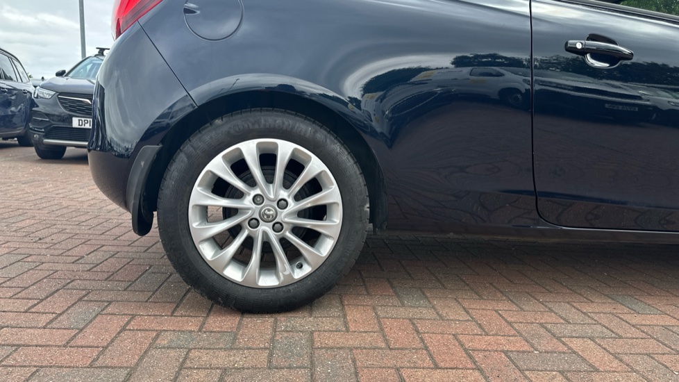Vauxhall Corsa 1.4 SE Nav 3dr Petrol Hatchback - Image 7