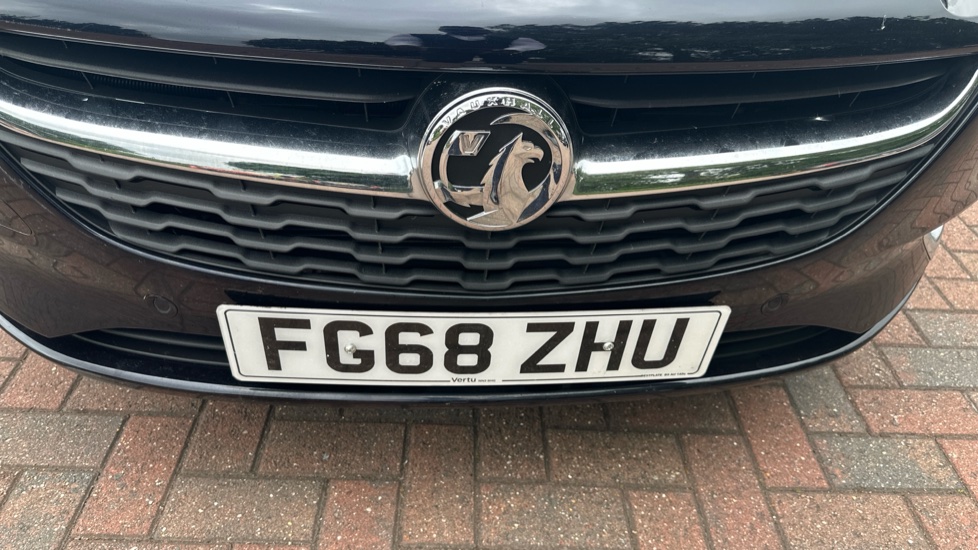 Vauxhall Corsa 1.4 SE Nav 3dr Petrol Hatchback - Image 34