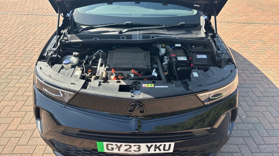 Vauxhall Mokka 100kW Ultimate 50kWh 5dr Auto Electric Hatchback - Image 8