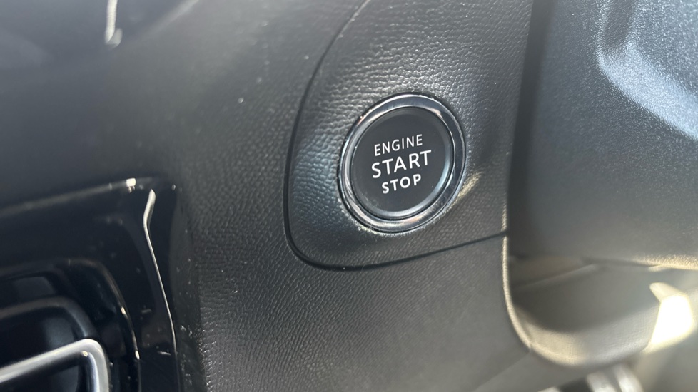 Vauxhall Mokka 100kW Ultimate 50kWh 5dr Auto Electric Hatchback - Image 27