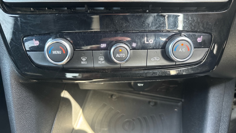 Vauxhall Mokka 100kW Ultimate 50kWh 5dr Auto Electric Hatchback - Image 28