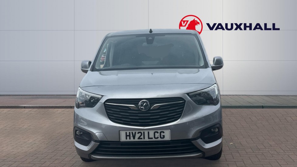 Vauxhall Combo Life 1.5 Turbo D SE 5dr [7 seat] Diesel Estate - Image 3