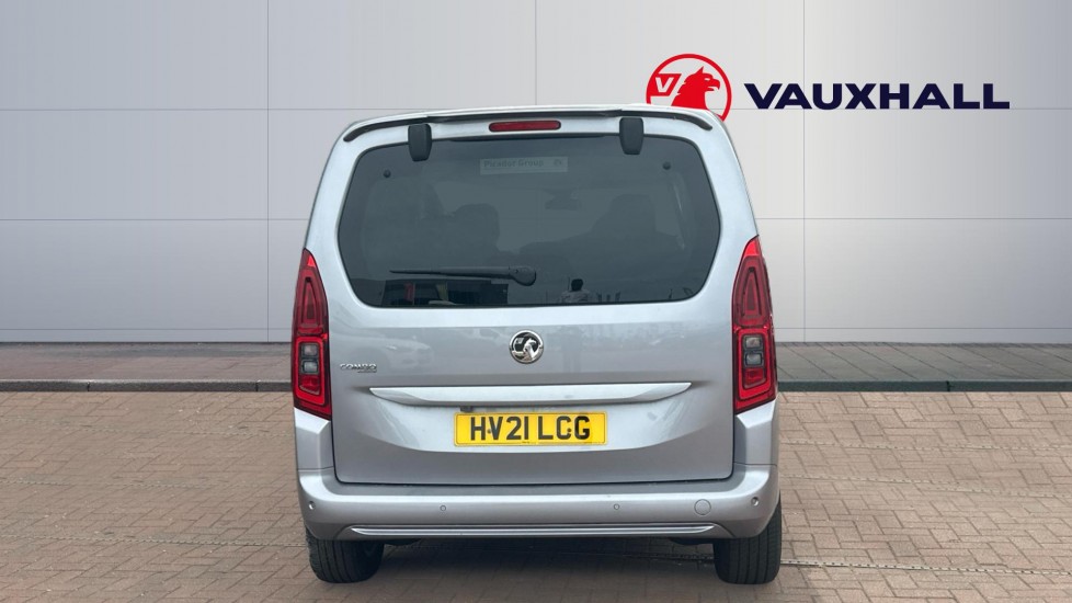 Vauxhall Combo Life 1.5 Turbo D SE 5dr [7 seat] Diesel Estate - Image 6