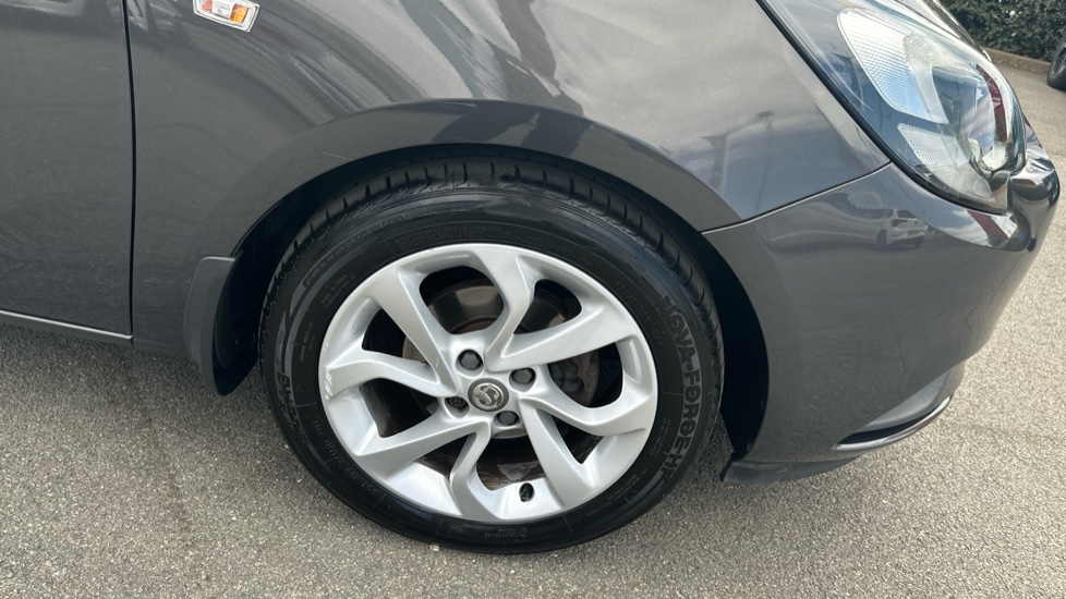 Vauxhall Corsa 1.4 ecoFLEX Excite 5dr [AC] Petrol Hatchback - Image 28