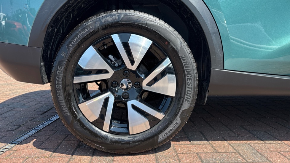 Vauxhall Frontera 1.2 Hybrid [110] Ultimate 5dr e-DCT6 Petrol Estate - Image 7