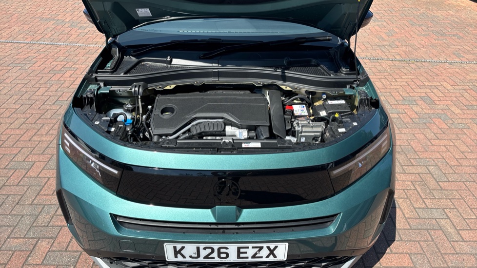 Vauxhall Frontera 1.2 Hybrid [110] Ultimate 5dr e-DCT6 Petrol Estate - Image 8