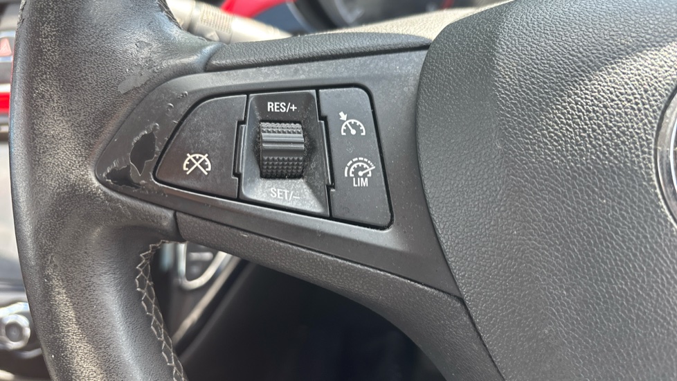 Vauxhall Corsa 1.4 Griffin 3dr Petrol Hatchback - Image 30