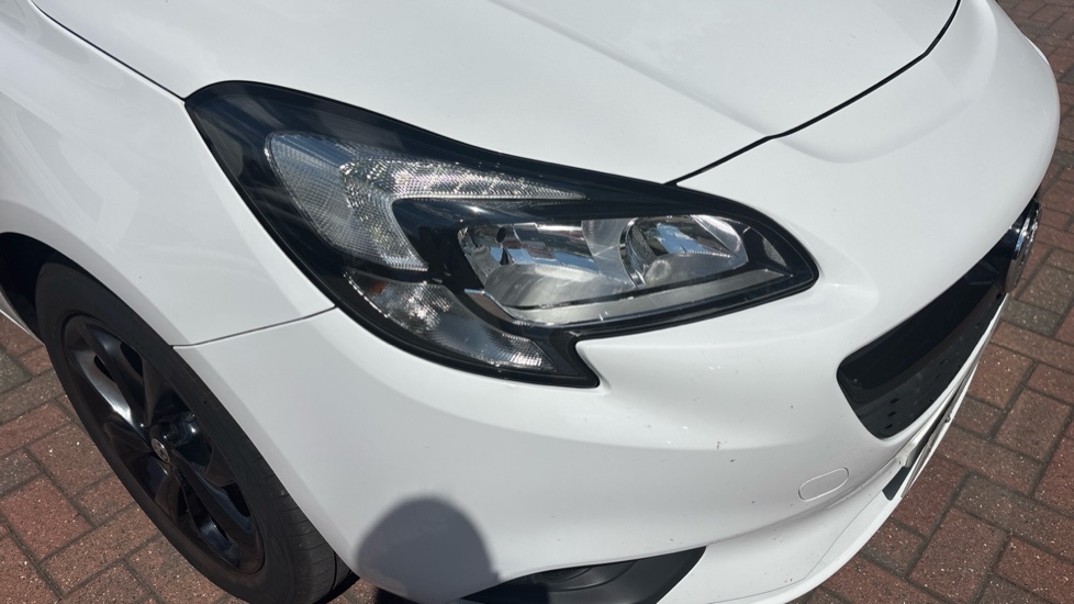 Vauxhall Corsa 1.4 Griffin 3dr Petrol Hatchback - Image 36