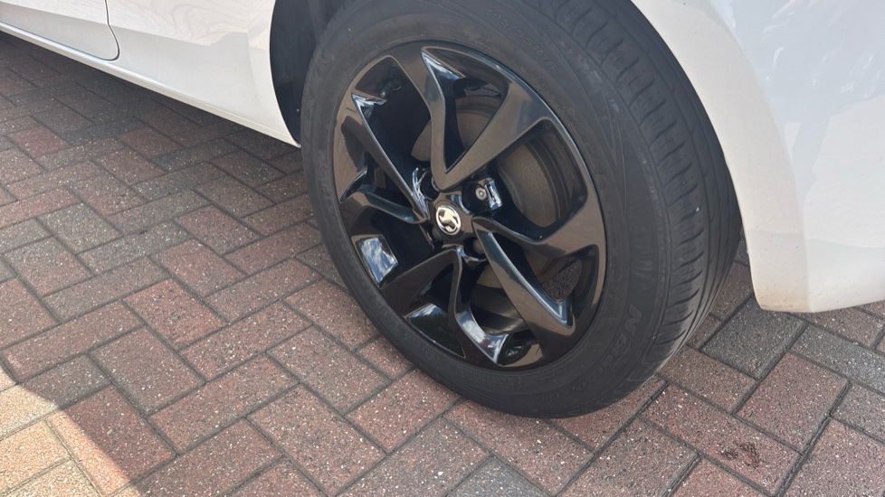 Vauxhall Corsa 1.4 Griffin 3dr Petrol Hatchback - Image 42